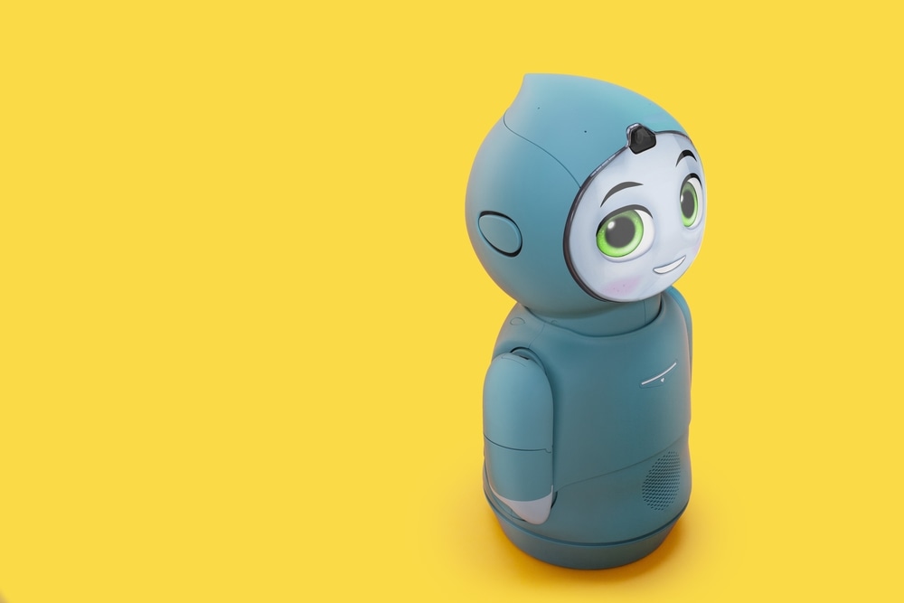 fuseproject animate companion robot